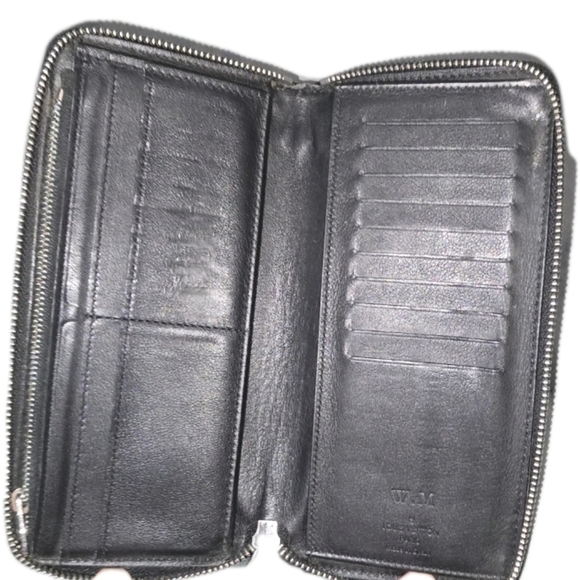 EUC - Authentic Louis Vuitton Unisex Taiga Leather Black Long Zippered Wallet - Picture 7 of 11